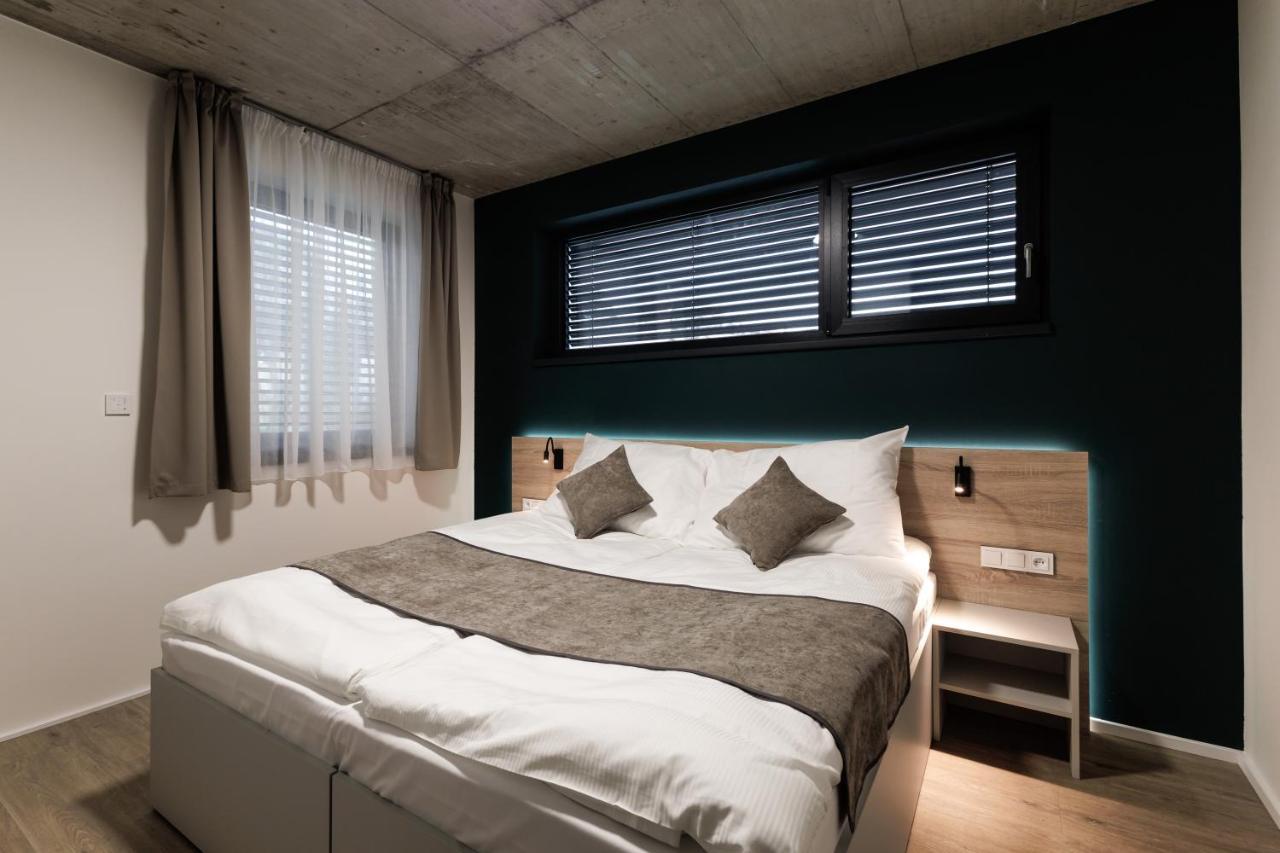 Aparthotel Na Klenici Mladá Boleslav Esterno foto